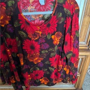 Cathy Daniel’s size 2x sweater , floral .